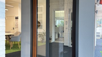 Drag your image here Drag your image here